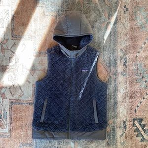 Patagonia reversible vest